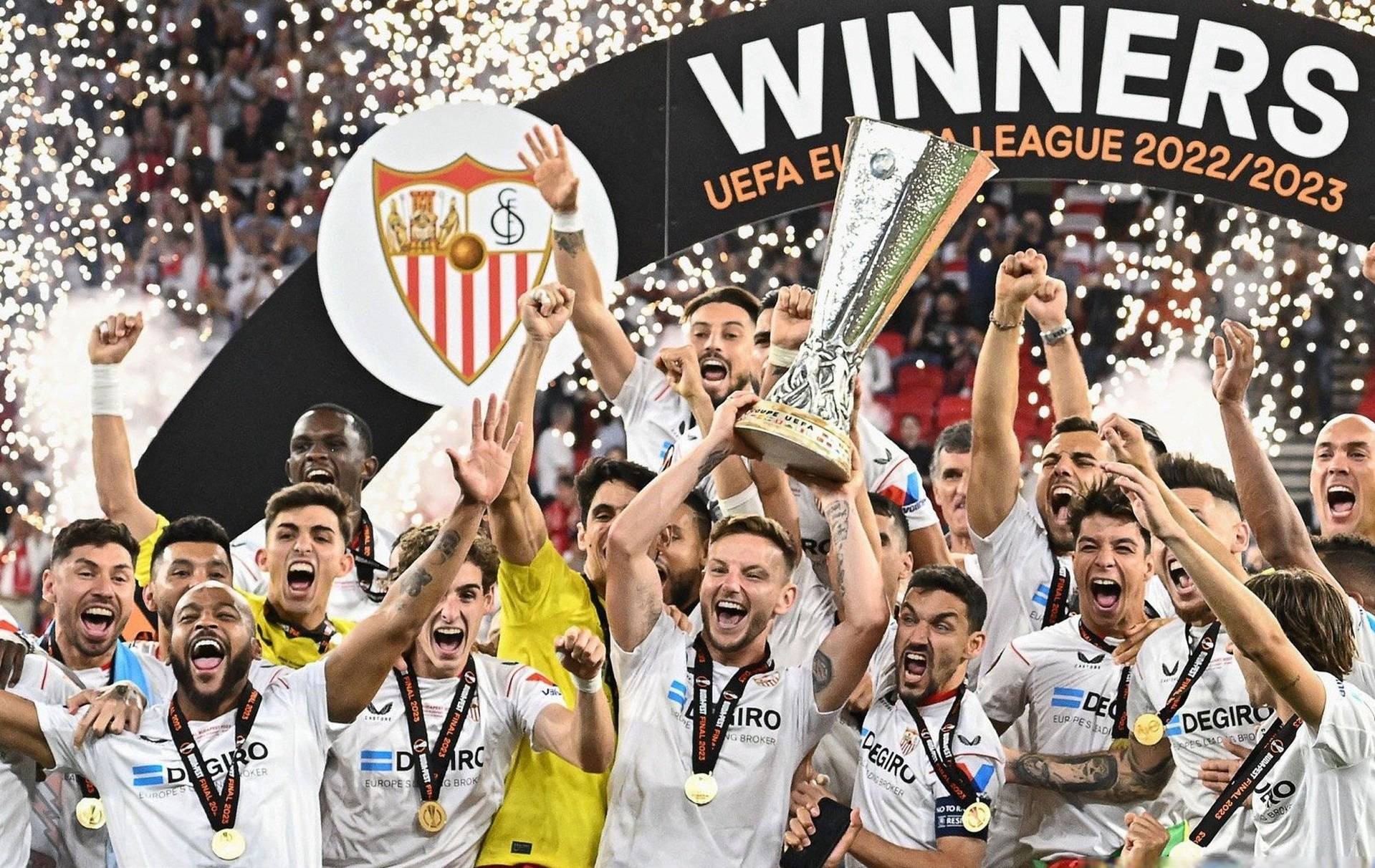 清晨罗马复出首秀——欧冠节点到来今晨那不勒斯调整名单以备西甲，这一次真的库里赛事官方发布险胜新规的简单介绍开云体育网页版登录入口